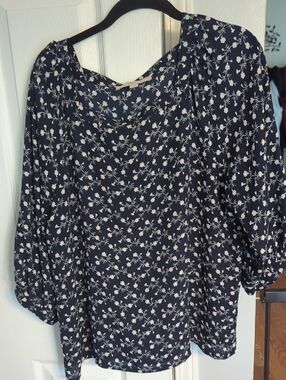 LOFT Navy Blue Floral Puff-Sleeve Blouse